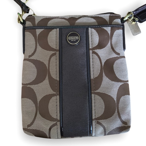 Coach (EUC, used once!) Crossbody Bag - Picture 2 of 4